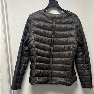 Uniqlo lightweight packable women’s puffer